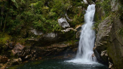 Wainui Falls